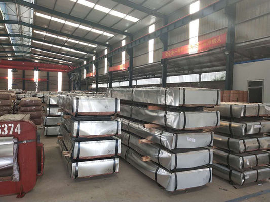 0.13mm-1mm 32 Gauge 0,23 mm 0,25 mm Carreaux de tôle de toiture couverts de couleur Ppgi avec tolérance ± 1% et revêtement ZINC Z30-275g
