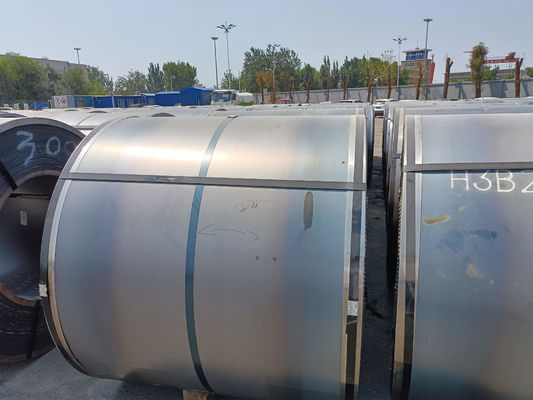 Q195 Q235 Q345 Q235B 0,8-300 mm épaisseur MS HRC Fer à faible teneur en carbone bobine en acier laminé à chaud pour conteneur ou expédition en vrac