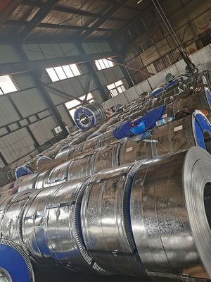 Rôles d'acier galvanisé non huilés 0,6 mm * 160 mm 0,8 mm * 200 mm pour le certificat PVOC en vrac