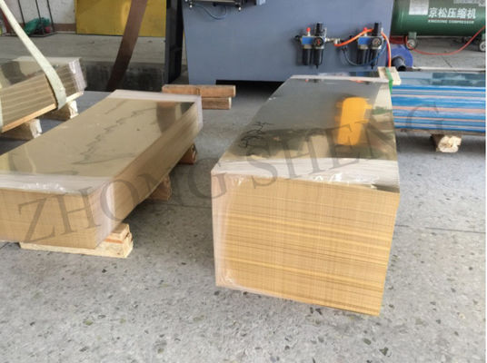 Plaque de cuivre sans oxygène à haute pureté 99,9% Largeur de la plaque 50 mm-2500 mm pour l'industrie électronique