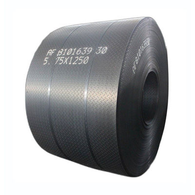 Plaque de vérification en acier doux laminée à chaud ASTM a36 ss400 q235 2,5 mm 3,5 mm pour le service de traitement des feuilles de sol