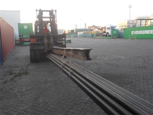 Pipe de chaudière ASTM A106C Pipe en acier au carbone enduite de noir Sch40-160 pour le transport de pétrole et d'eau