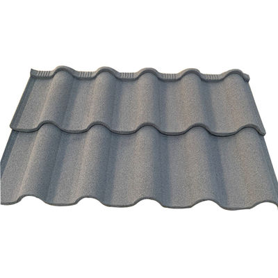 Carreaux de toiture en métal revêtus de pierre de couleur pour les bâtiments au Nigéria 2,7 kg/pcs 0,4 mm