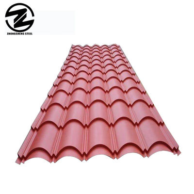 20 pieds Z100 tôle de toiture en acier ondulé avec une surface enduite en PE et une largeur de 665-1100 mm