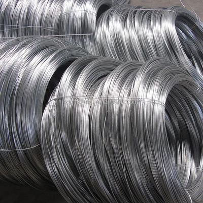 Q195/Q235/SAE1006/SAE1008 Fil de fer galvanisé de qualité 4 mm Z30g 500 kg par bobine pour la galvanisation à chaud/électro-galvanisation et stock