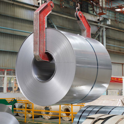 Grade 201/304/304L/316L/430 tôle en acier inoxydable 2B Finition de surface en acier doux bobine huilée tôle laminée à froid 0,35 mm 19 mm Largeur JSC270D