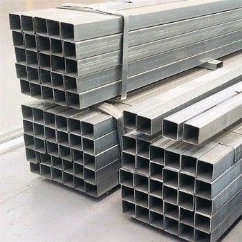 50x100 tubes rectangulaires galvanisés 2,5 en tubes carrés galvanisés de 3 mm d'épaisseur pour les applications lourdes et industrielles