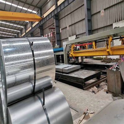 Spangle régulier légèrement huilé 0,3 0,35 0,4 0,47 0,6 0,7 GI épais Zinc recouvert GP GI feuille d'acier galvanisé bobines GI