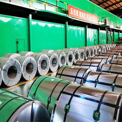 Spangle régulier légèrement huilé 0,3 0,35 0,4 0,47 0,6 0,7 GI épais Zinc recouvert GP GI feuille d'acier galvanisé bobines GI