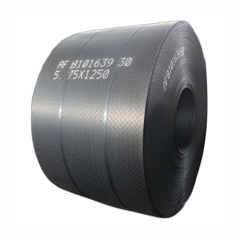 Plaque de vérification en acier doux laminée à chaud ASTM a36 ss400 q235 2,5 mm 3,5 mm pour le service de traitement des feuilles de sol
